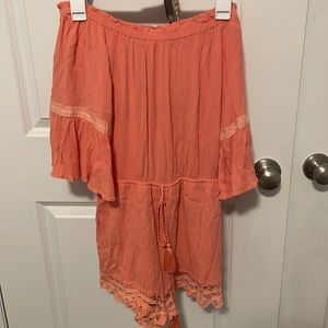 Peach romper!